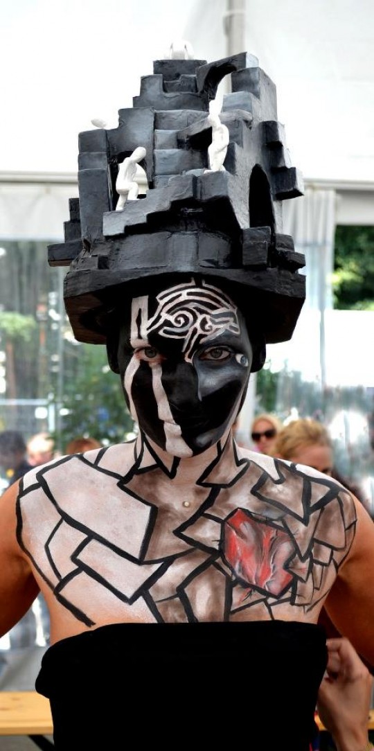 WORLD BODY PAINTING FESTIVAL